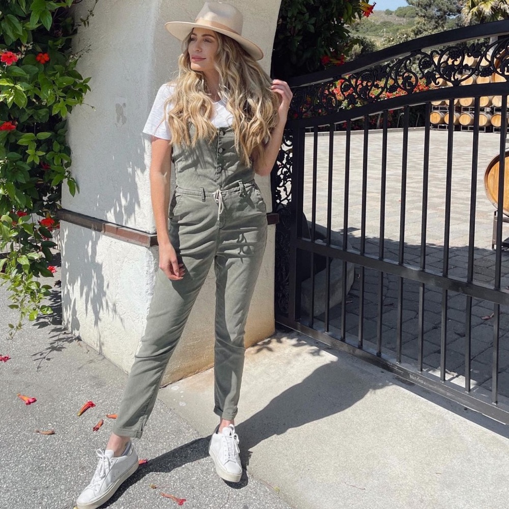 Paige
Christy Utility Jumpsuit in Vintage Ivy Green